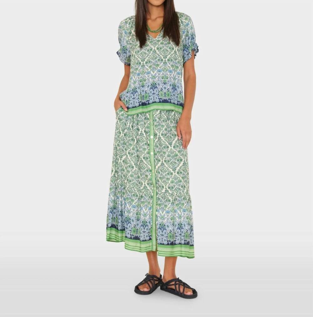 NEW XIRENA women's taryn skirt in blue mint